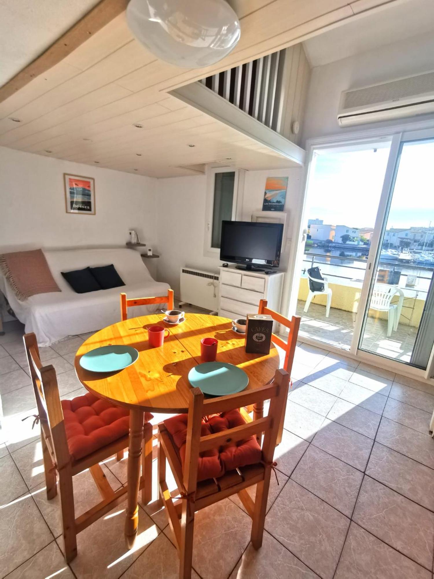 Appartement Coup De Coeur Les Pieds Dans L'Eau Le Barcares Luaran gambar